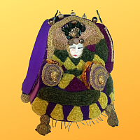 Irene Reed  crochet mixed media purse titled ‘Queen Elizabeth’